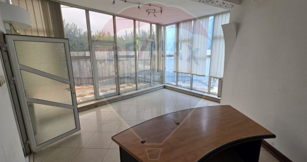 Ansamblu casa de locuit, hala productie ,spatiu de birour...