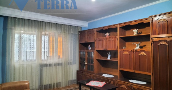 Luminos, spațios, ultracentral - Apartament 3 camere