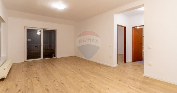 Apartament cu 2 camere de vanzare Floresti