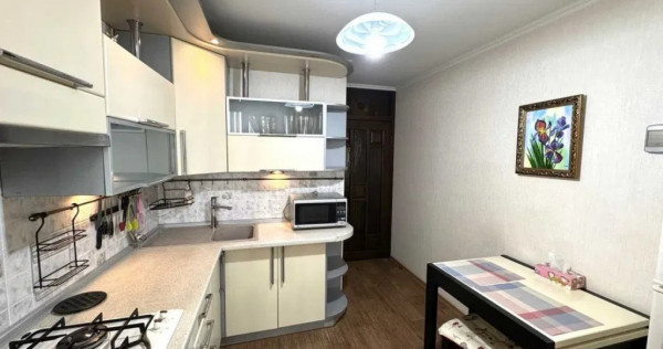 2 Camere zona Dimitrie Cantemir