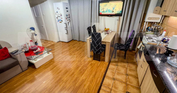 Apartament 3 camere decomandat