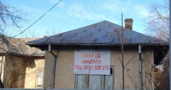 Casa de vânzare centru Macin, Tulcea