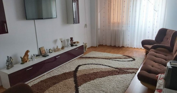 2 camere in Strada Apusului