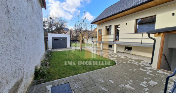 Casa individuala 3 camere central Brasov