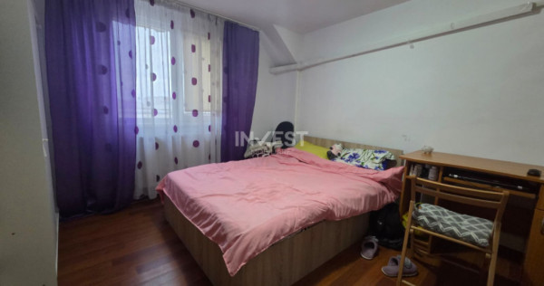 DE VANZARE-APARTAMENT 2 CAMERE-DECOMANDAT