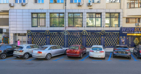 Spațiu comercial de &icirc;nchiriat &icirc;n zona Piata Romana