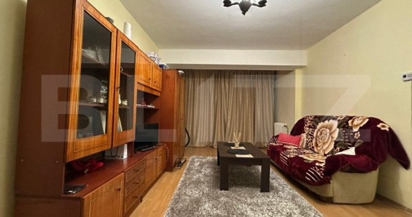 Apartament de v&acirc;nzare cu 2 camere, etaj intermediar - Aiud