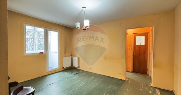 Apartament 2 camere de vanzare - Podul Giurgiului