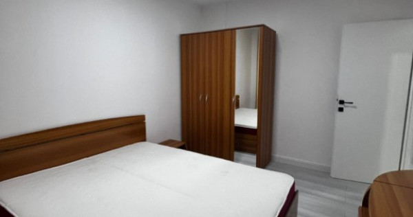 Apartament cu 3 camere, de inchiriat, zona Subcetate - 75000Euro