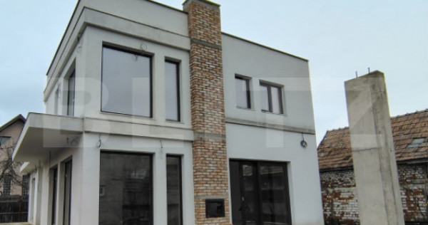 Casa individuala semifinisata 190 mp, teren 382 mp, proximit