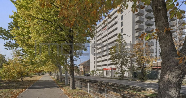 OPORTUNITATE! 2 CAMERE, 56 mp, 20 mp TERASA, metrou la 5 ...