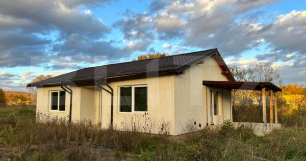 Casa de vanzare, 90 mp, zona Sigmir și 577 mp de teren