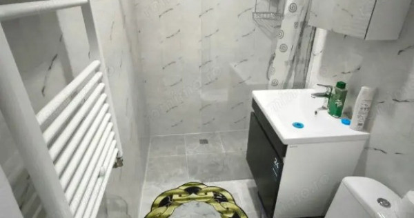 Garsoniera zona Vitan