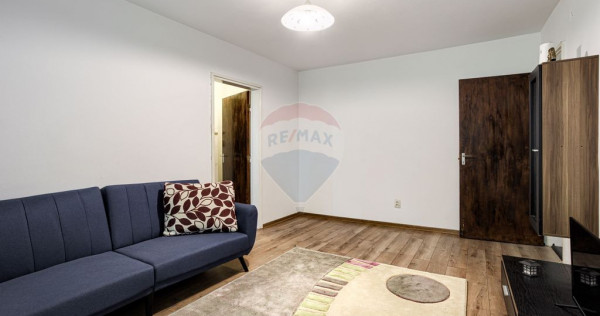 Apartament cu 2 camere de &icirc;nchiriat, etajul 2, Calea Rom...