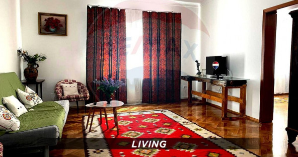 Apartament cu 3 camere de inchiriat-Centru Istoric