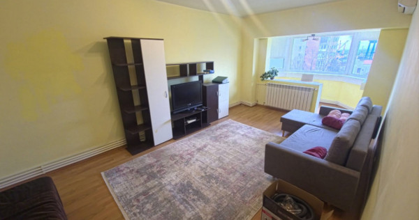 Gara apartament 3 camere decomandat termen lung