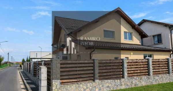 Vila Individuala 4 camere, anexa + curte libera 200mp Oto...