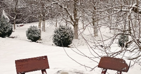 Casă &icirc;n comuna BOȚEȘTI, judetul ARGEȘ