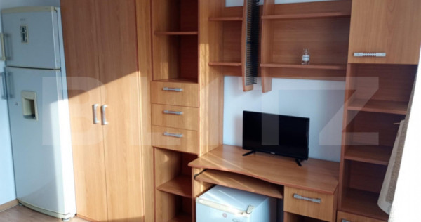 Garsonieră 20 mp, mobilată complet &ndash; zona Dacia, Deva