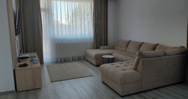 Casă modernă, P+1,complet mobilată, &icirc;n complex privat...