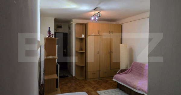 Apartament 1 camere, 21.50 mp, zona Soarelui