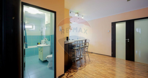 De v&acirc;nzare apartament cu 3 camere &icirc;n zona Nufărul