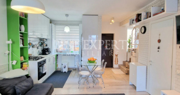 Vilă de v&acirc;nzare &ndash; mobilată și utilată/complex privat