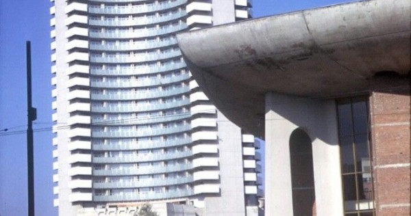 Intercontinental-Magheru, spatiu comercial 20 mp,