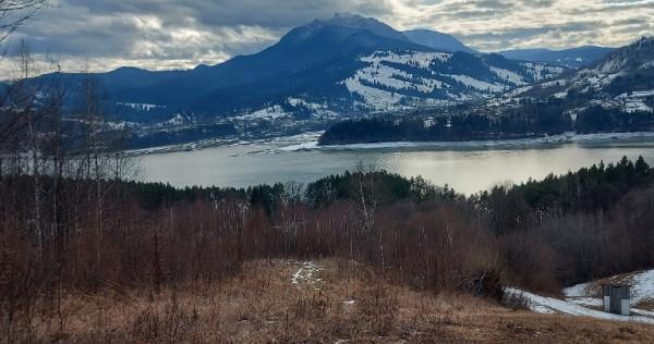 Teren intravilan la drumul național comuna Hangu, Neamt, 5000mp