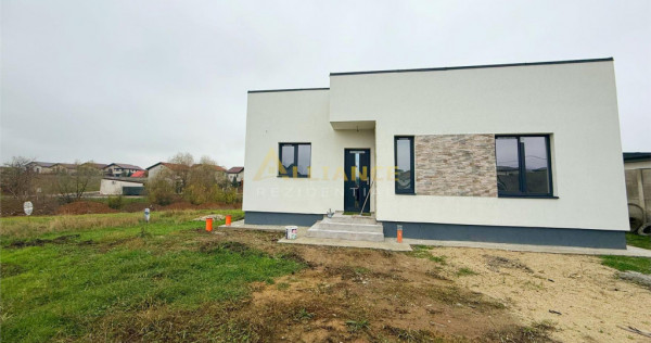 Casa moderna / 3 Camere / 2 Bai / Teren 378 mp