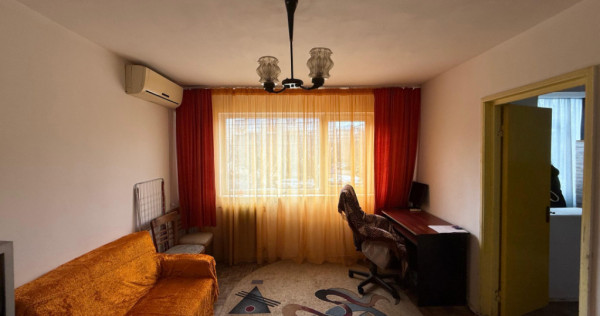 Apartament 2 camere, 43 mp utili, zona Craiovita Noua