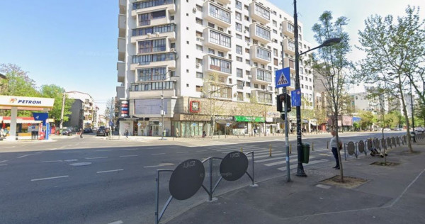 Zona Dorobanti sp 125 mp vitrina 10 ml trafic intens