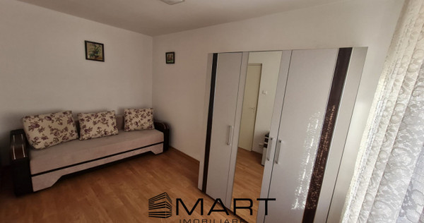 Apartament 2 camere zona Vasile Aaron