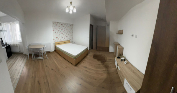 Garsoniera decomandata, 30.70 mp, zona Cornitoiu