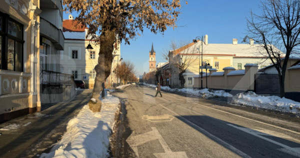 Spatiu comercial de vanzare, 57 mp, zona posta veche