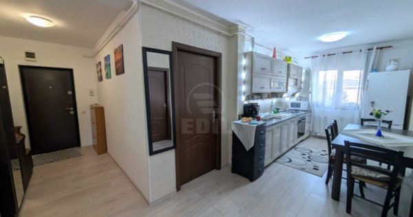 Apartament 2 camere decomandat zona Porii-Catanelor