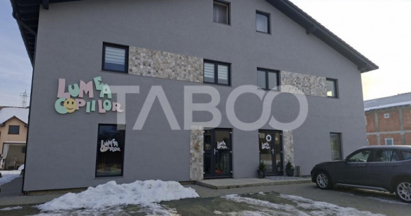 Casa de locuit + spatiu comercial de vanzare in Cisnadie