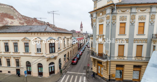 Apartament ultracentral cu 2 camere neamenajat Comision 0