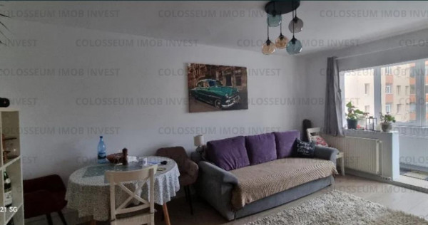 Apartament 3 camere, decomandat - zona Astra