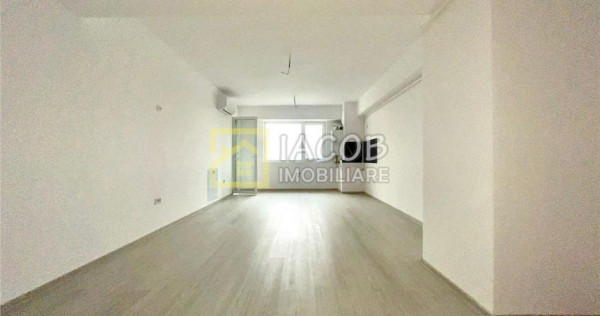 Garsoniera nemobilata, cartier Fiald