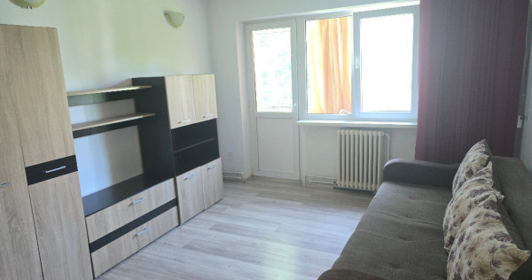 Inchiriez apartament 2 camere in Deva, zona centrala (Piata Centrala),