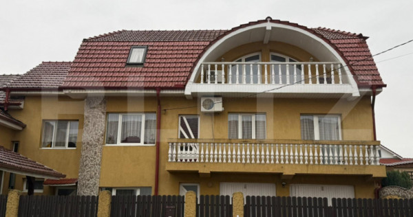 Casă ultracentrală, 2 apartamente, 110 mp, zona Ultracentr