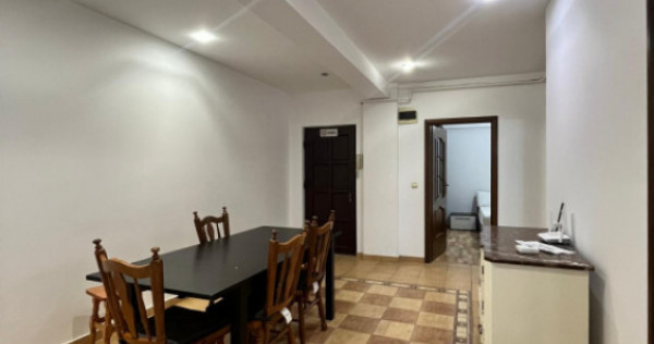 Apartament 3 camere, 80 mp utili, parter, Radauti