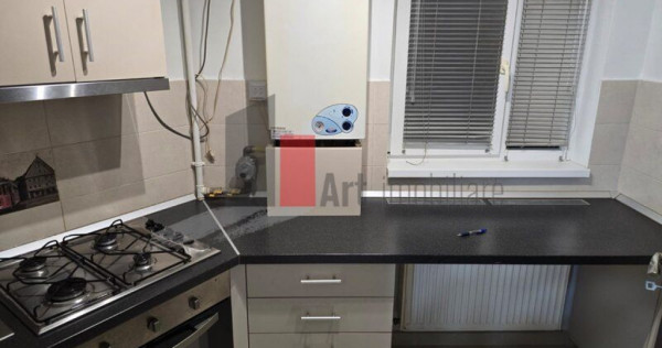 V&acirc;nzare apartament semidecomandat 2 camere cu centrală ...