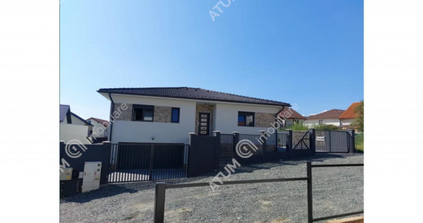 Casa individuala cu 4 camere si curte libera de 330 mp in Se