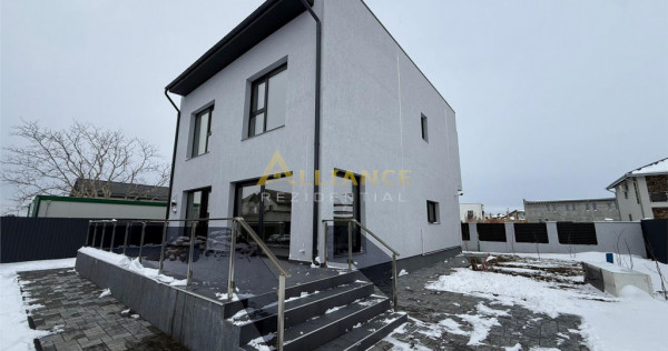 4 camere 3 bai dress