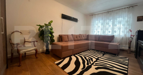 Apartament 3 camere, 64 mp, zona Micro 12