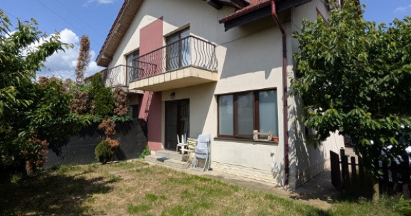 Duplex 180 mp pe alee privată, mobilată complet, zona Aqua Park