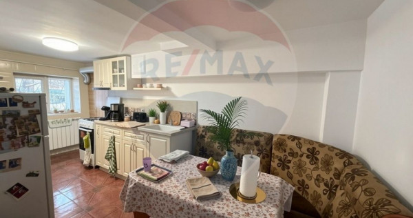 Apartament central zona Ramada