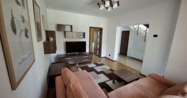 Casa 4 camere, 160 mp, zona 1 Mai - Calea Unirii